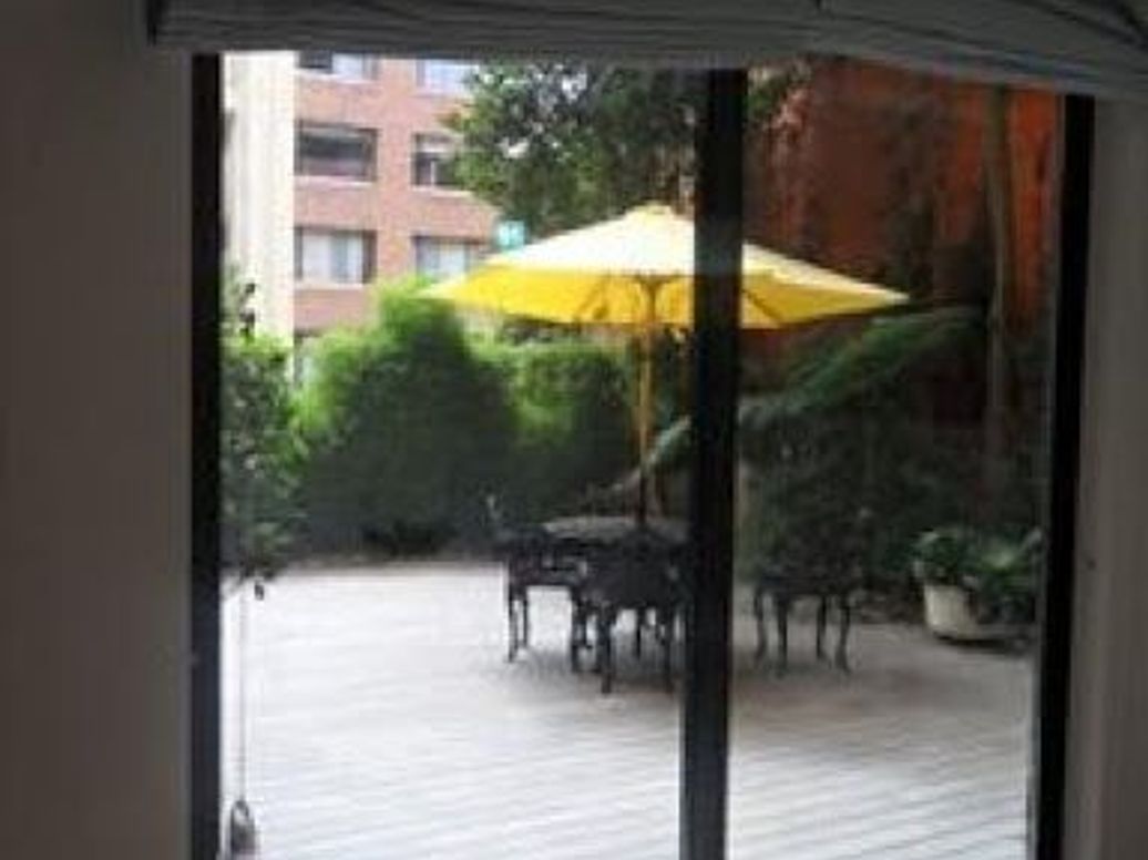 Apartamento de 2 alcobas en venta en Los Rosales, Bogotá, 300 m² · foto 18 de 20