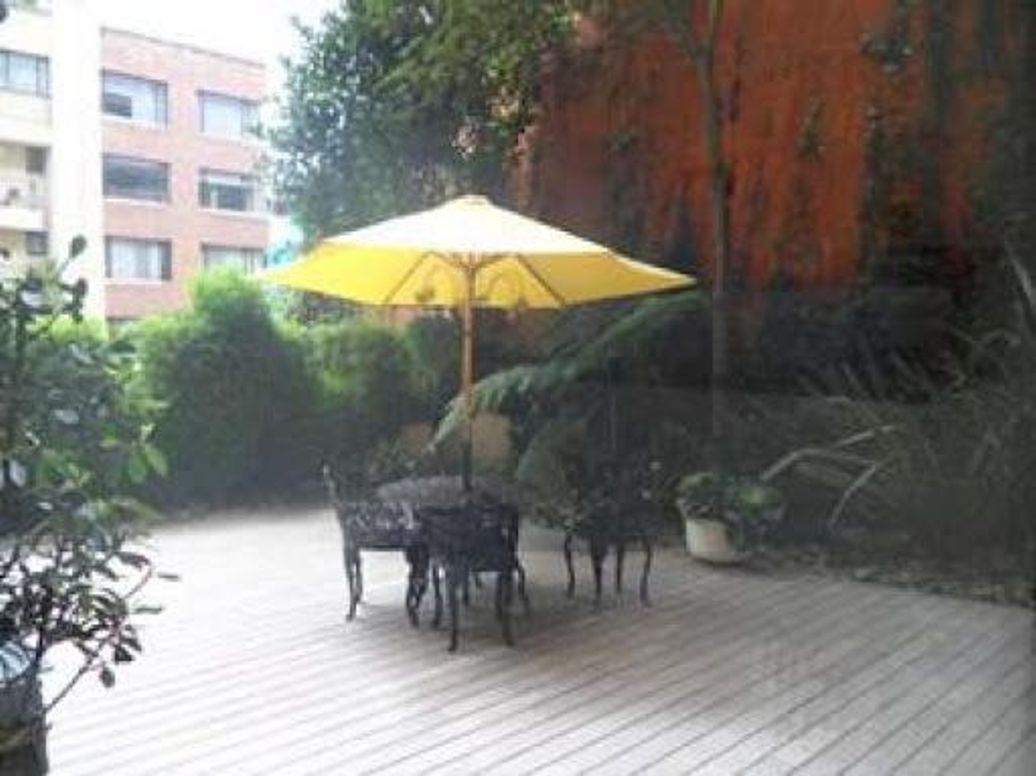 Apartamento de 2 alcobas en venta en Los Rosales, Bogotá, 300 m² · foto 19 de 20