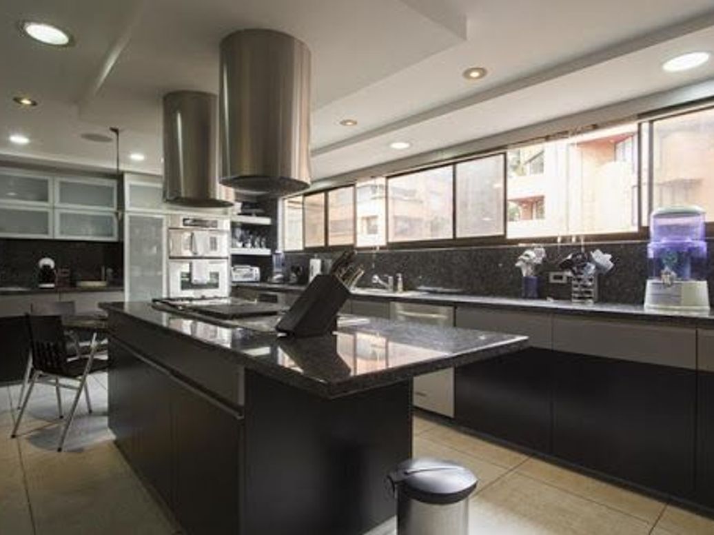 Apartamento de 4 alcobas en venta en Los Rosales, Bogotá, 530 m² · foto 11 de 20