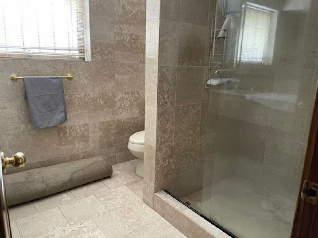 Apartamento de 4 alcobas en venta en Los Rosales, Bogotá, 300 m² · foto 16 de 20