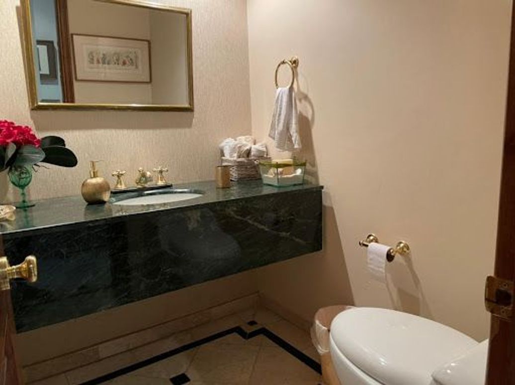 Apartamento de 4 alcobas en venta en Los Rosales, Bogotá, 300 m² · foto 20 de 20