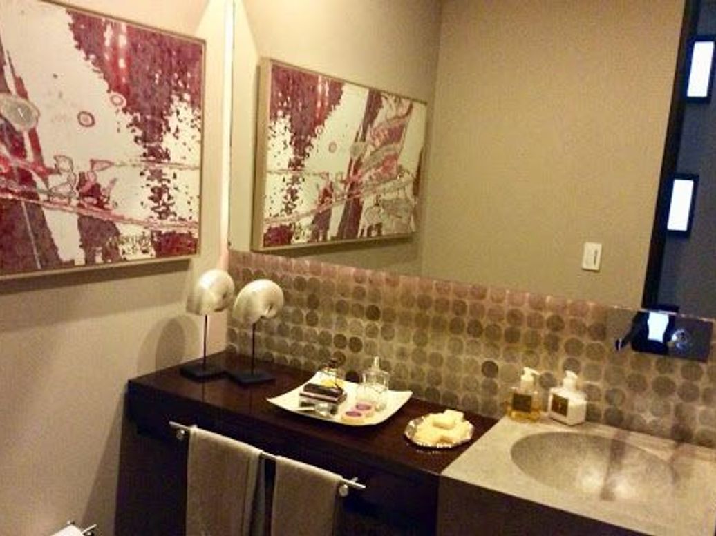 Apartamento de 3 alcobas en venta en Los Rosales, Bogotá, 482 m² · foto 8 de 9