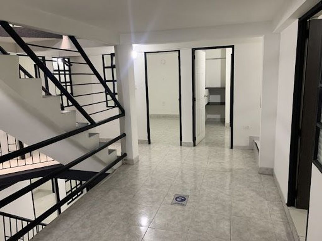 Casa de 20 alcobas en venta en Teusaquillo, Bogotá, 650 m² · foto 11 de 20