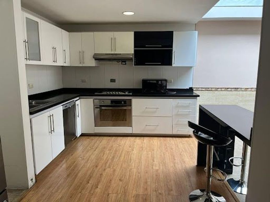 Casa de 3 alcobas en venta en Cedritos, Bogotá, 148 m² · foto 9 de 20