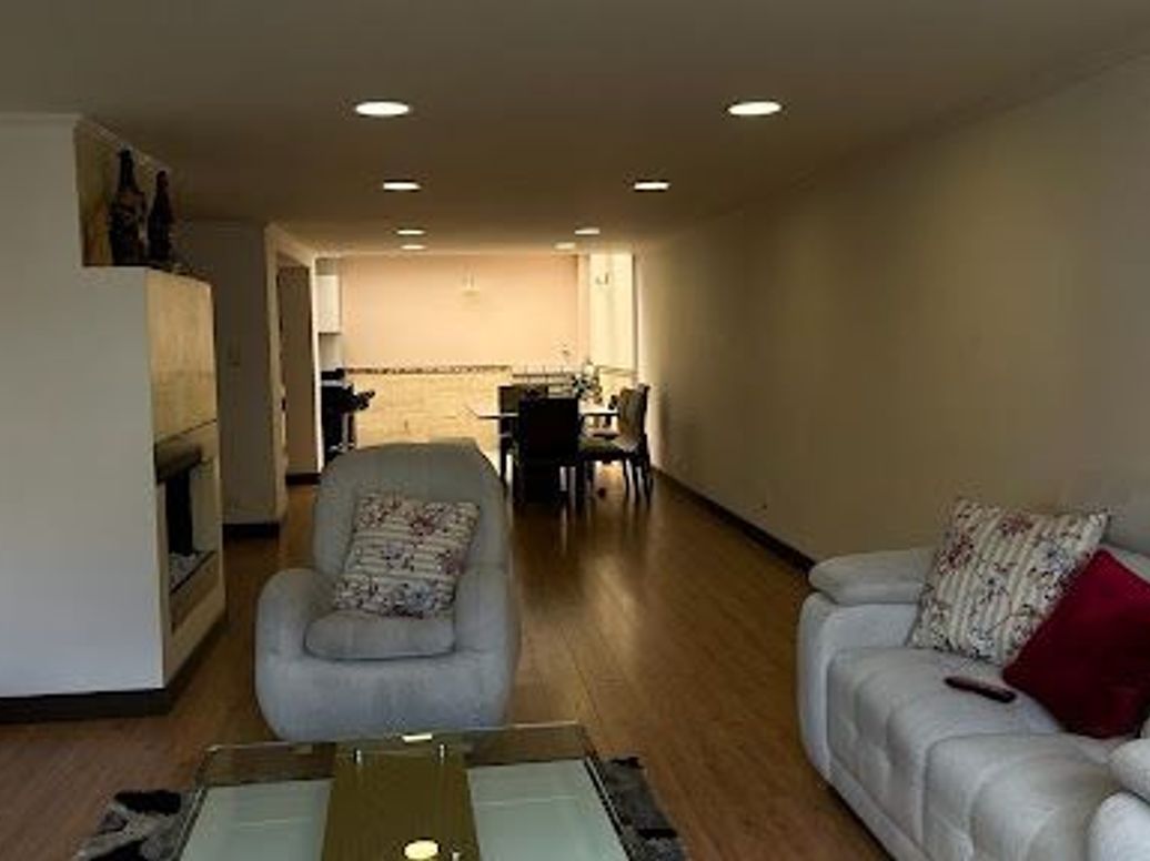 Casa de 3 alcobas en venta en Cedritos, Bogotá, 148 m² · foto 4 de 20