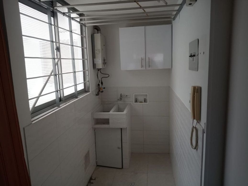 Apartamento de 2 alcobas en venta en Barrancas, Bogotá, 63 m² · foto 7 de 15