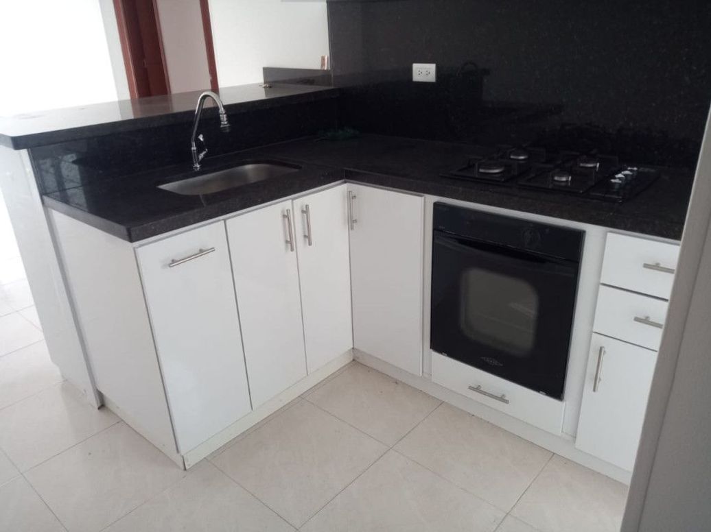 Apartamento de 2 alcobas en venta en Barrancas, Bogotá, 63 m² · foto 2 de 15