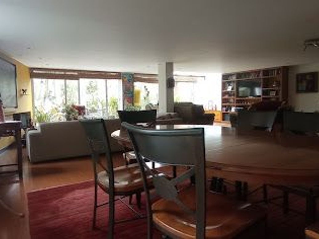Apartamento de 3 alcobas en venta en El Refugio, Bogotá, 263 m² · foto 4 de 19