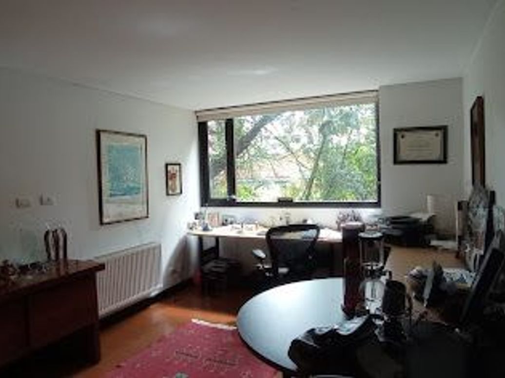 Apartamento de 3 alcobas en venta en El Refugio, Bogotá, 263 m² · foto 9 de 19