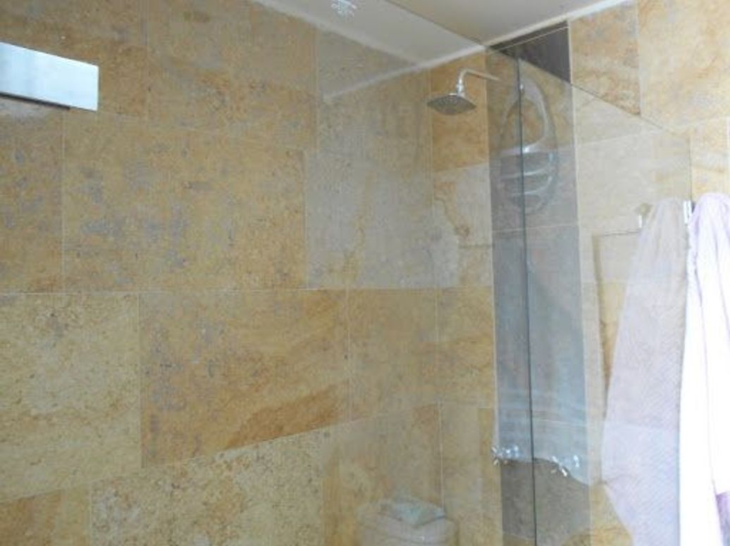 Apartamento de 1 alcoba en venta en Santa Barbara Oriental, Bogotá, 82 m² · foto 18 de 20