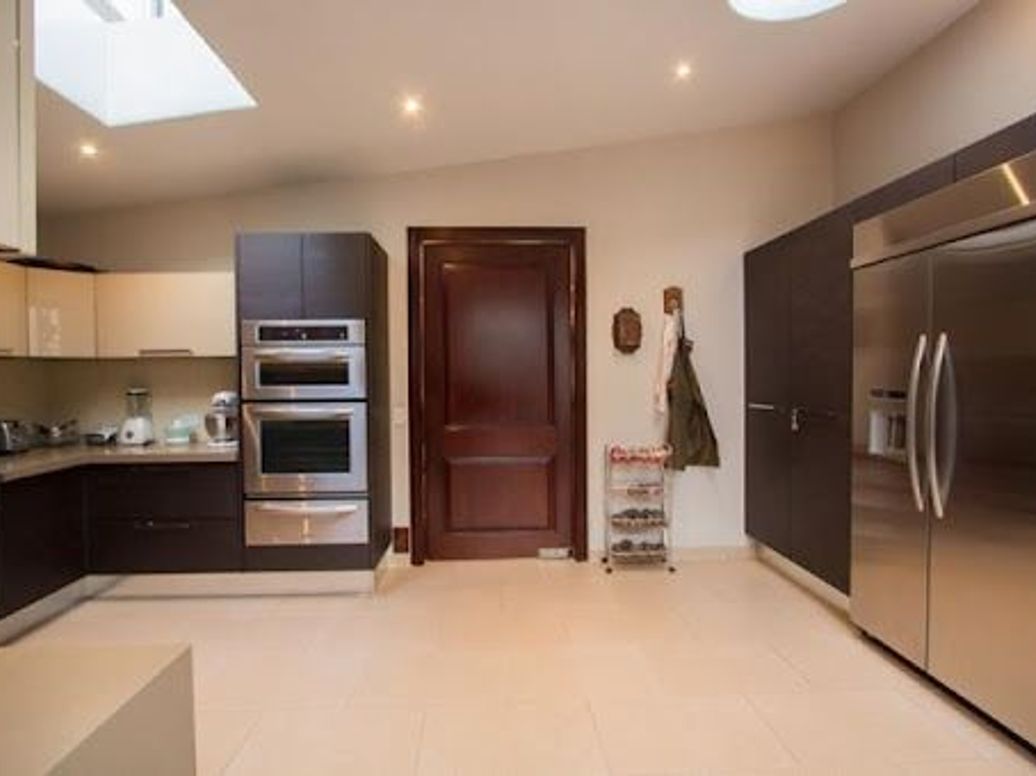 Casa de 3 alcobas en venta en La Calleja, Bogotá, 550 m² · foto 4 de 15