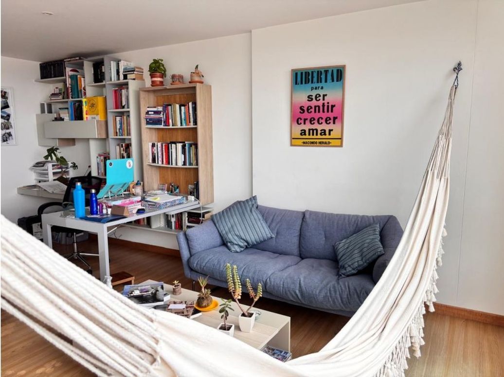 Apartaestudio en venta en Chapinero Alto, Bogotá, 53 m² · foto 2 de 8