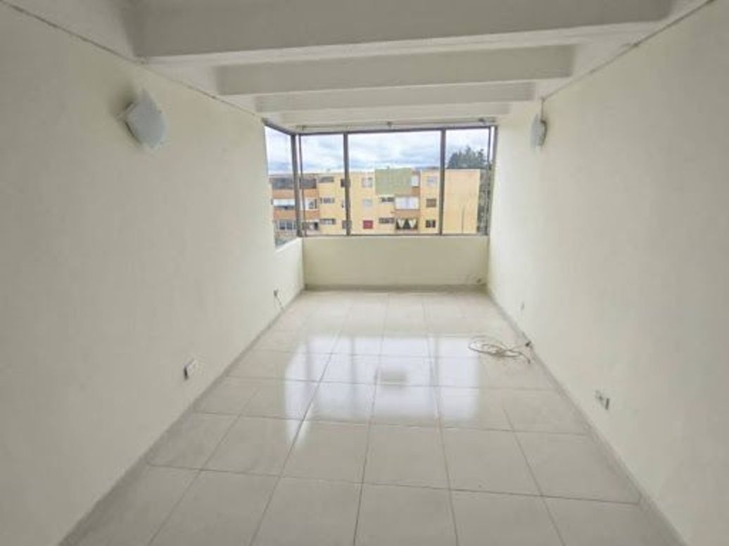 Apartamento de 3 alcobas en venta en Bochica 2, Bogotá, 52 m² · foto 5 de 14