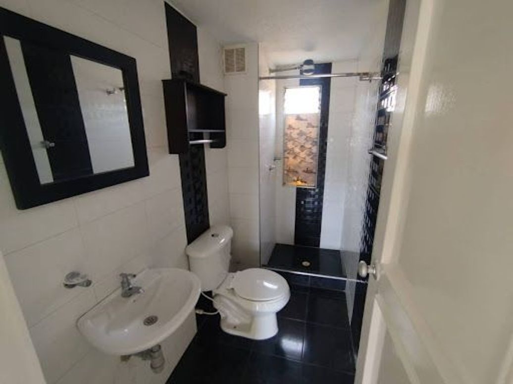 Apartamento de 3 alcobas en venta en Bochica 2, Bogotá, 52 m² · foto 7 de 14