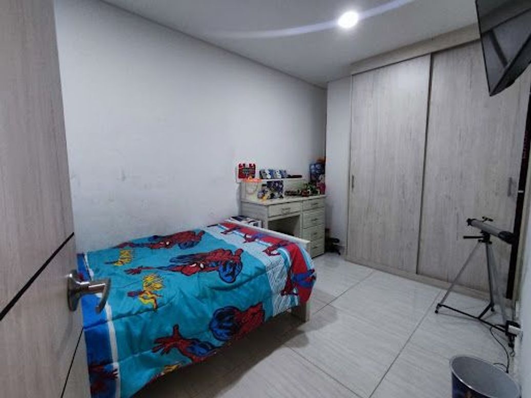 Apartamento de 3 alcobas en venta en San Fernando, Bogotá, 75 m² · foto 9 de 18
