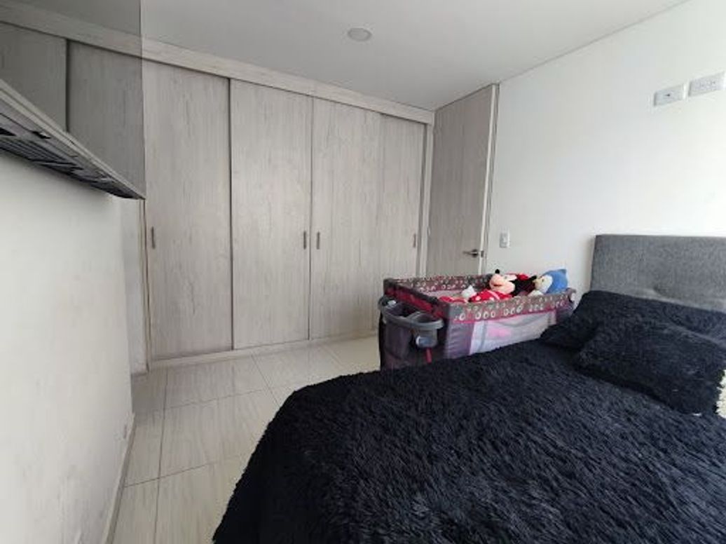 Apartamento de 3 alcobas en venta en San Fernando, Bogotá, 75 m² · foto 5 de 18
