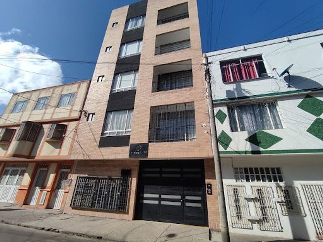 Apartamento de 3 alcobas en venta en San Fernando, Bogotá, 75 m² · foto 18 de 18