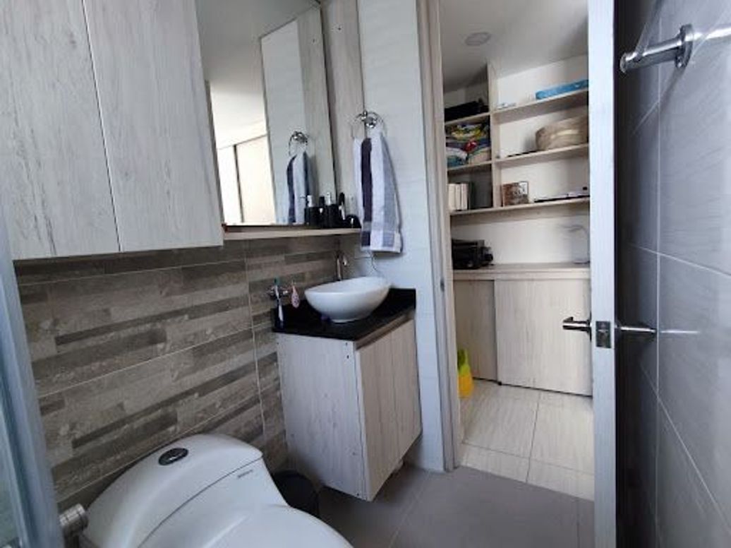 Apartamento de 3 alcobas en venta en San Fernando, Bogotá, 75 m² · foto 11 de 18