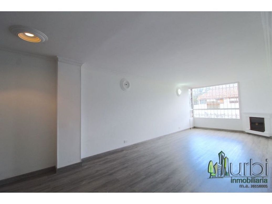 Apartamento de 3 alcobas en venta en El Batán, Bogotá, 130 m² · foto 4 de 19