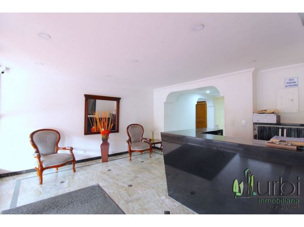 Apartamento de 3 alcobas en venta en El Batán, Bogotá, 130 m² · foto 2 de 19