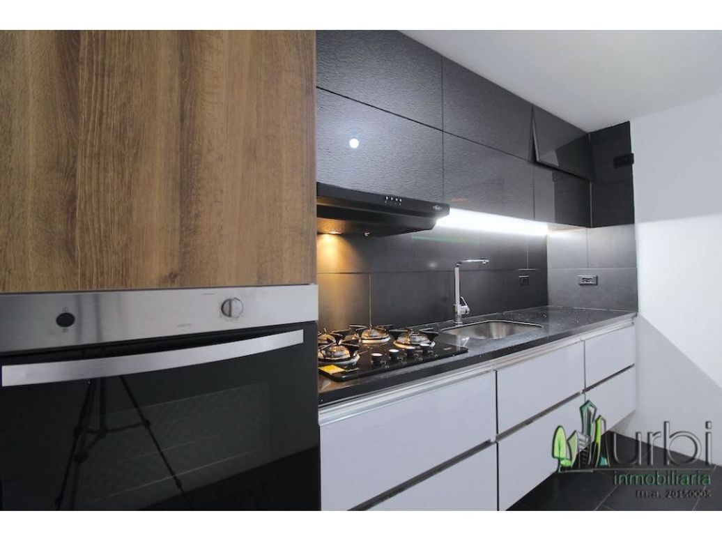 Apartamento de 3 alcobas en venta en El Batán, Bogotá, 130 m² · foto 5 de 19