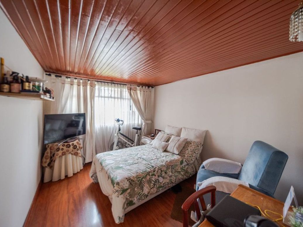 Casa de 4 alcobas en venta en Las Orquideas, Bogotá, 154 m² · foto 15 de 20