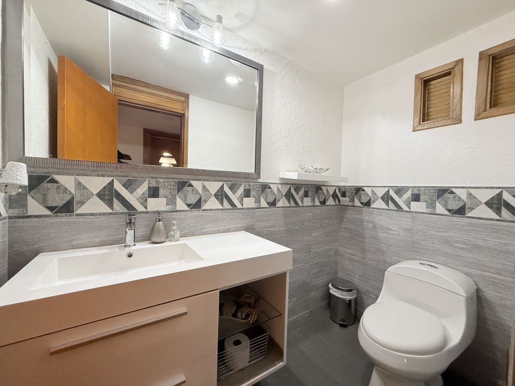 Casa de 4 alcobas en venta en Caobos Salazar, Bogotá, 270 m² · foto 18 de 20