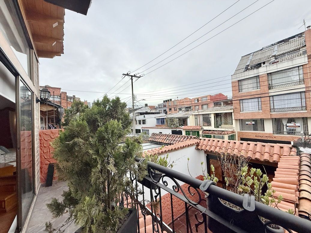 Casa de 4 alcobas en venta en Caobos Salazar, Bogotá, 270 m² · foto 17 de 20