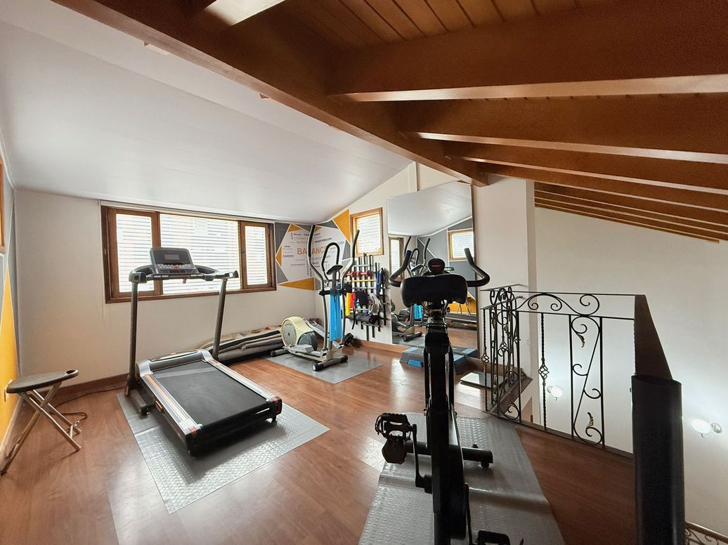 Casa de 4 alcobas en venta en Caobos Salazar, Bogotá, 270 m² · foto 15 de 20