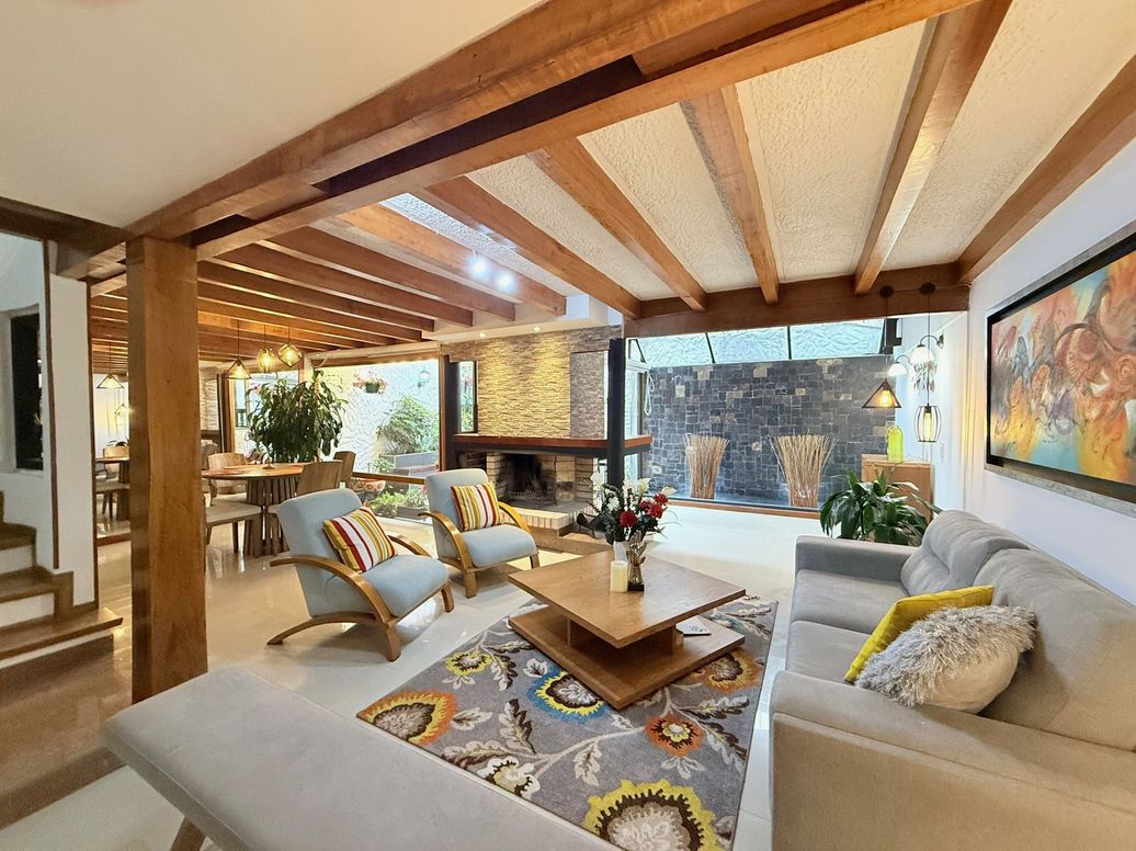 Casa de 4 alcobas en venta en Caobos Salazar, Bogotá, 270 m² · foto 5 de 20