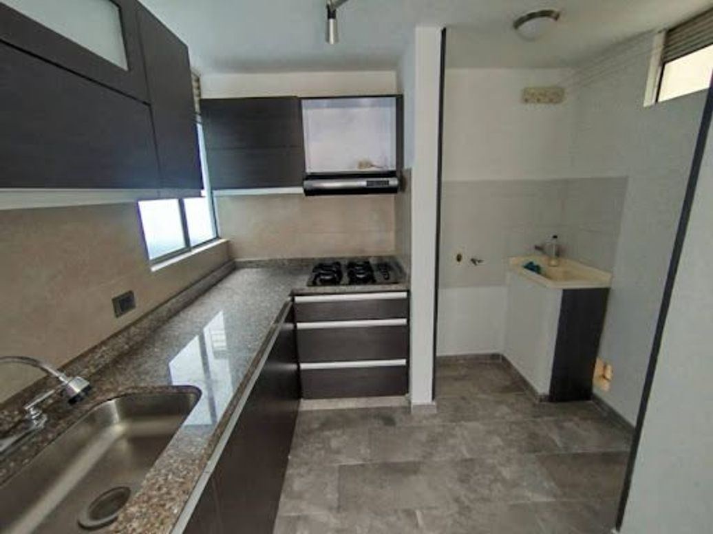 Apartamento de 3 alcobas en venta en Villas De Granada, Bogotá, 62 m² · foto 7 de 18