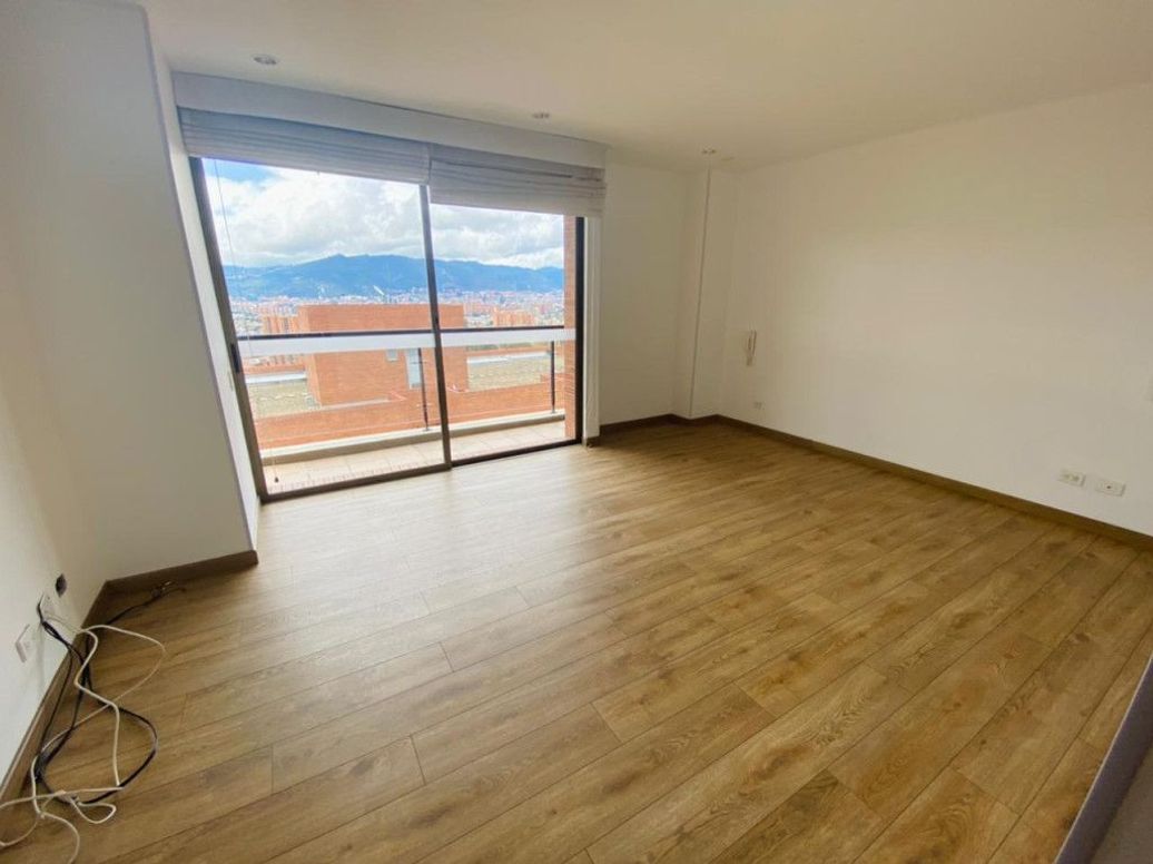 Apartamento de 3 alcobas en arriendo en Suba Naranjos, Bogotá, 224 m² · foto 14 de 20