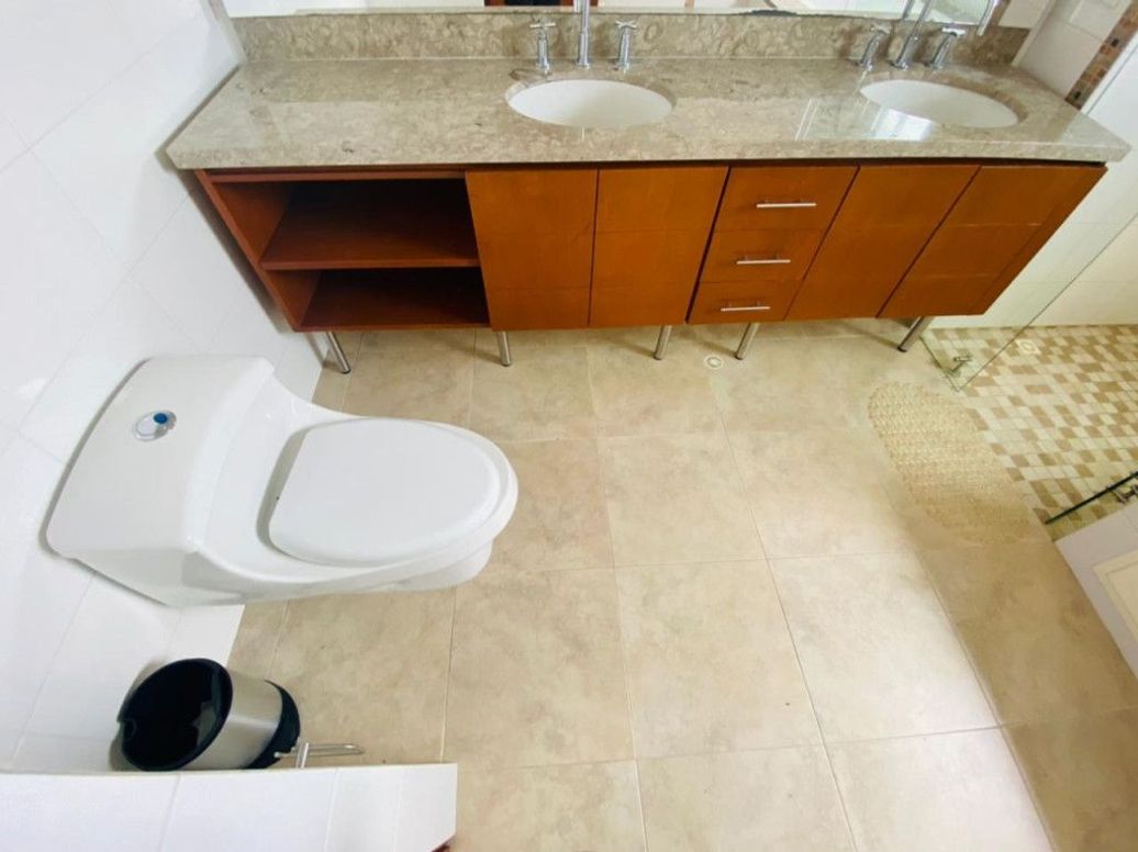 Apartamento de 3 alcobas en arriendo en Suba Naranjos, Bogotá, 224 m² · foto 18 de 20