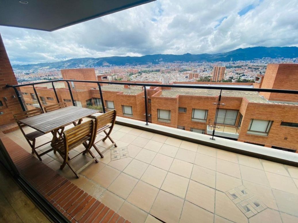 Apartamento de 3 alcobas en arriendo en Suba Naranjos, Bogotá, 224 m² · foto 3 de 20