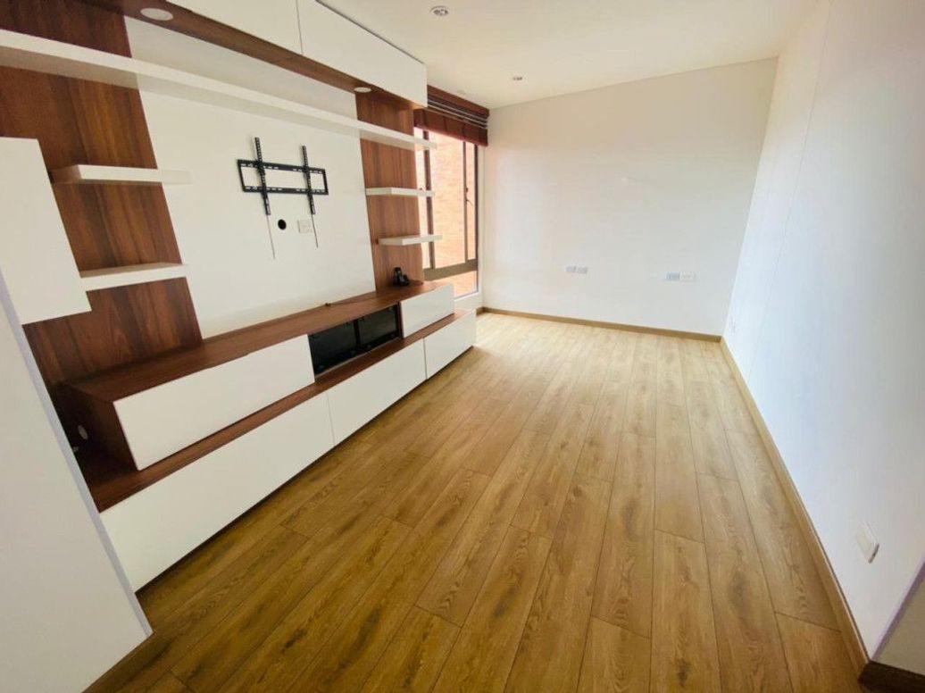 Apartamento de 3 alcobas en arriendo en Suba Naranjos, Bogotá, 224 m² · foto 12 de 20