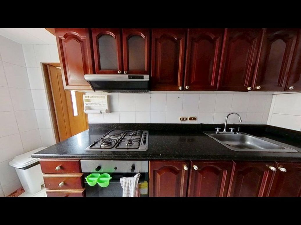Apartamento de 3 alcobas en venta en San Patricio, Bogotá, 132 m² · foto 2 de 20