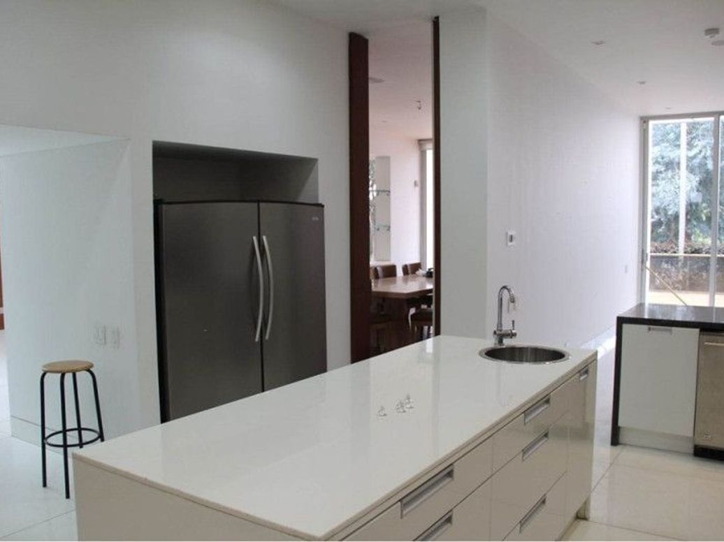 Casa de 4 alcobas en venta en El Seminario, Bogotá, 830 m² · foto 4 de 18