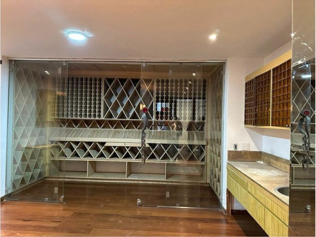 Casa de 4 alcobas en venta en El Seminario, Bogotá, 830 m² · foto 6 de 18
