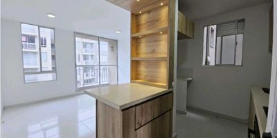 ? ¡Tu nuevo hogar te espera en Alameda del Río!
? Conjunto Residencial Azulejo

CANON INCLUYE ADMINISTRACIÓN

✨ Vive donde todo fluye: moderno, seguro y familiar. Este apartamento de 3 habitaciones + estudio combina diseño contemporáneo con funcionalidad. Disfruta de una cocina abierta tipo americana, perfecta para compartir momentos inolvidables.

? 2 baños familiares
? Parqueadero comunal
? Vigilancia privada 24/7
? Servicios públicos estrato 3
? Canon incluye administración

? Relájate en la piscina, deja que los niños se diviertan en los juegos infantiles, y activa tu energía en la cancha múltiple. Todo esto en un sector residencial de alta valorización, ideal para vivir o invertir.

? ¡Agenda tu visita hoy y enamórate de tu próximo hogar!

? #ApartamentoEnBarranquilla #AlamedaDelRío #ViviendaEstrato3 #TuHogarIdeal #AzulejoResidencial #InmueblesBarranquilla #VivirMejor #OportunidadInmobiliaria #Apartamento3Habitaciones #InversiónSegura #ViviendaConEstilo #BarranquillaRealEstate #PiscinaYMás #ZonaResidencial #Vigilancia24Horas #CanonIncluido #TuNuevoComienzo


