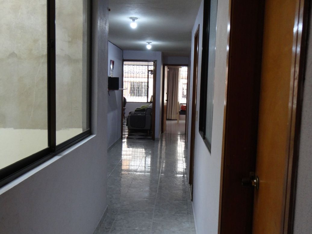 Casa de 4 alcobas en venta en El Rincon Norte, Bogotá, 300 m² · foto 12 de 17