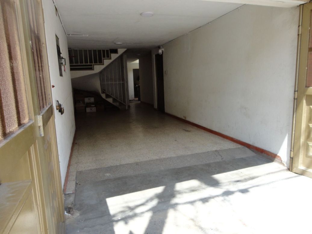 Casa de 4 alcobas en venta en El Rincon Norte, Bogotá, 300 m² · foto 3 de 17