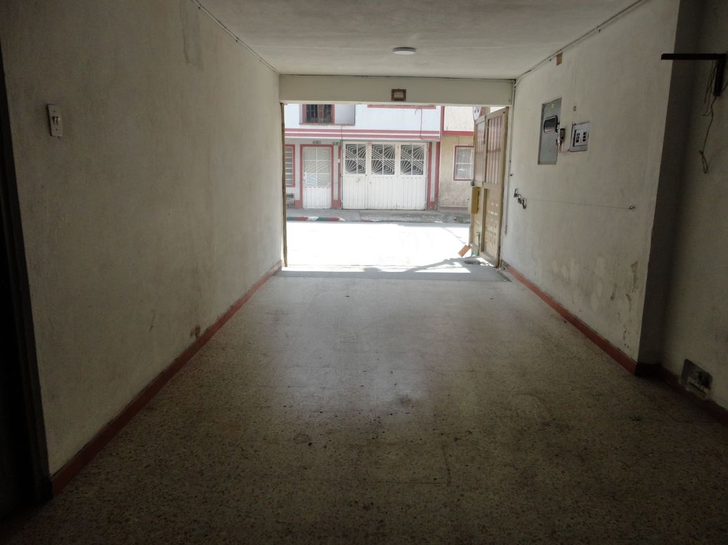 Casa de 4 alcobas en venta en El Rincon Norte, Bogotá, 300 m² · foto 7 de 17