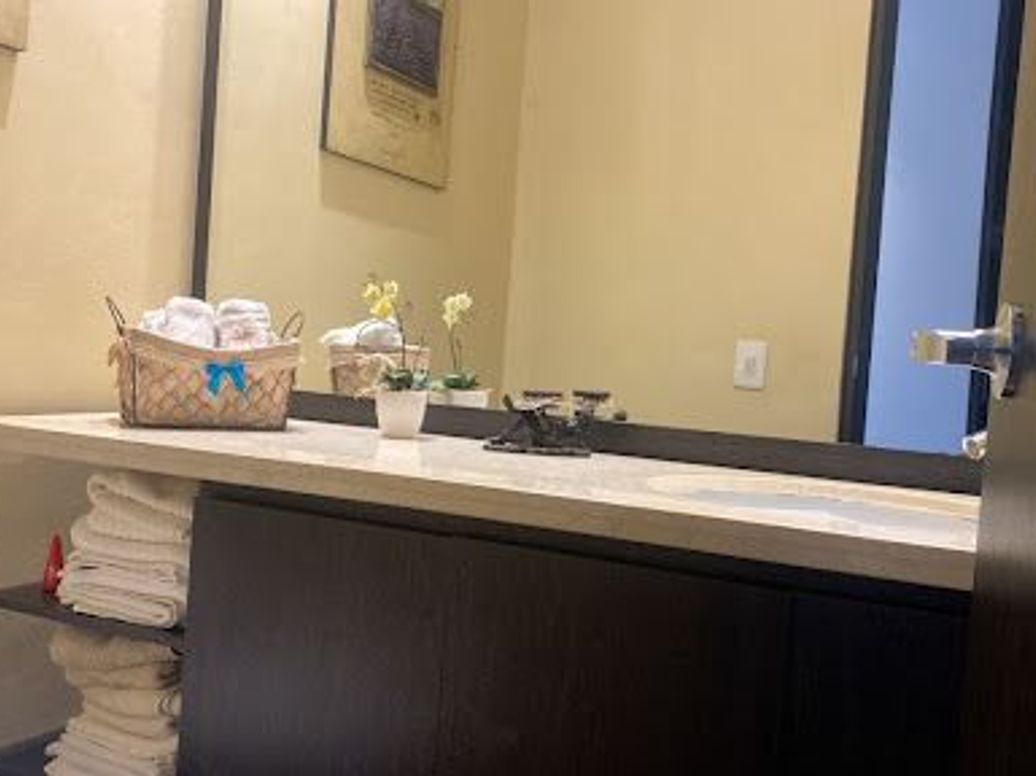 Apartamento de 3 alcobas en venta en Rincon Del Chicó, Bogotá, 133 m² · foto 10 de 20