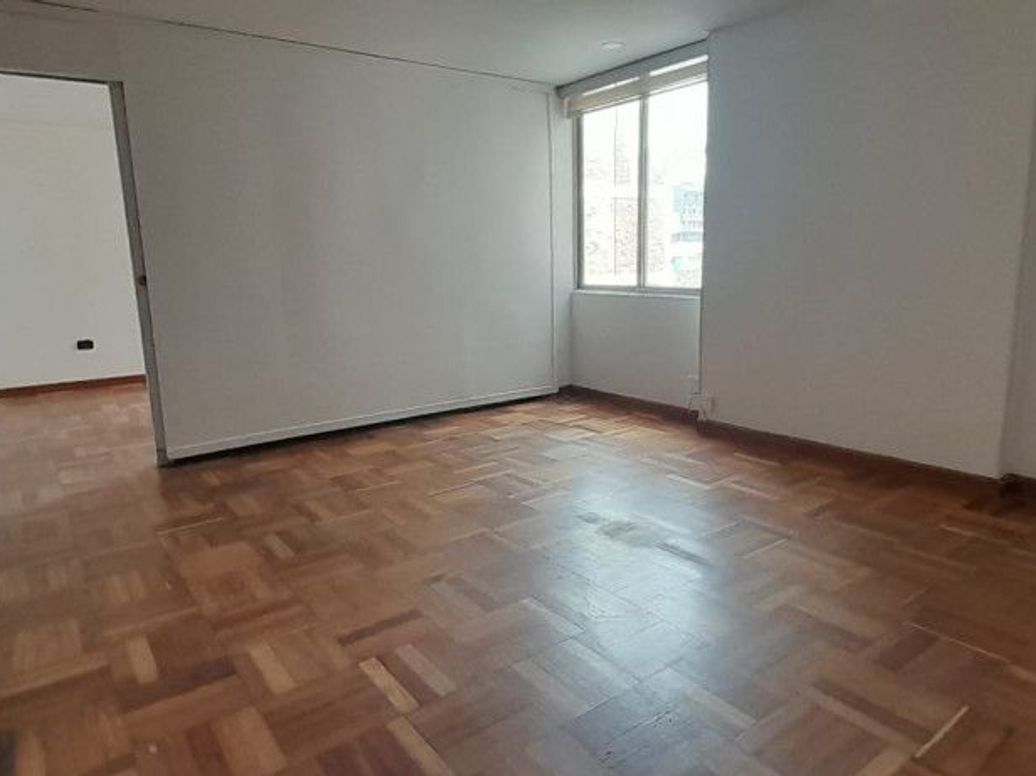 Apartaestudio en venta en Las Nieves, Bogotá, 40 m² · foto 12 de 17