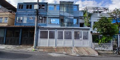 Apartamento piso 1, NO se paga valor administracion. 