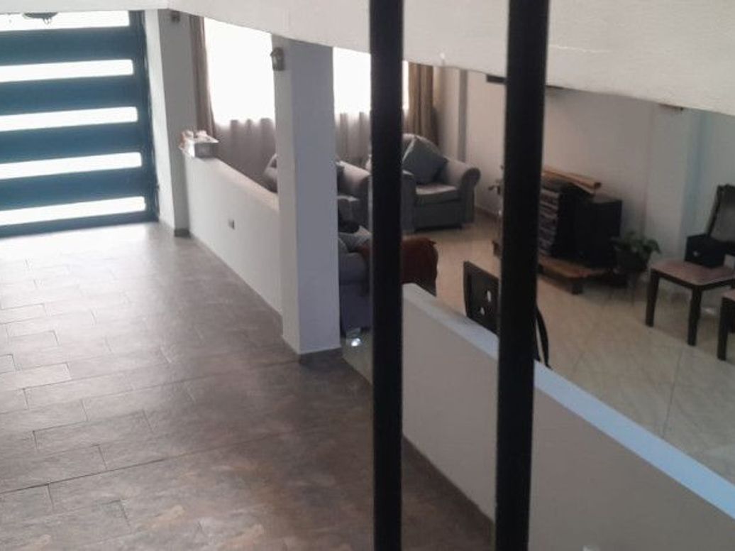 Casa de 10 alcobas en venta en Santander Sur, Bogotá, 180 m² · foto 18 de 19
