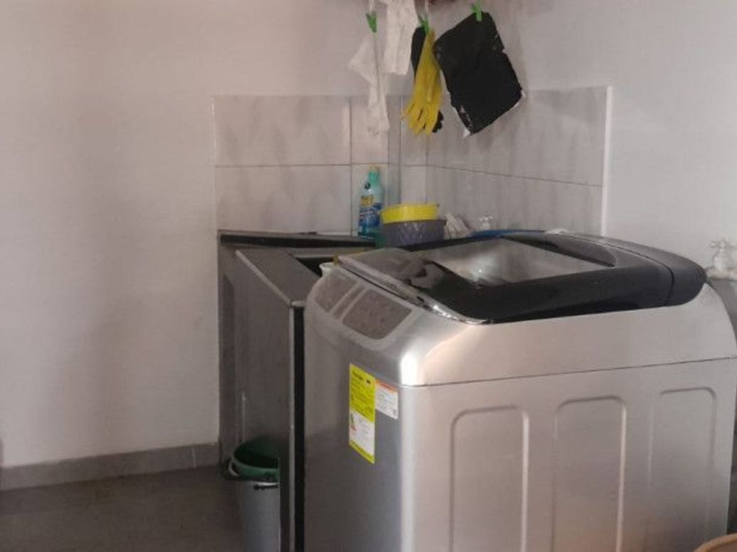 Casa de 10 alcobas en venta en Santander Sur, Bogotá, 180 m² · foto 11 de 19