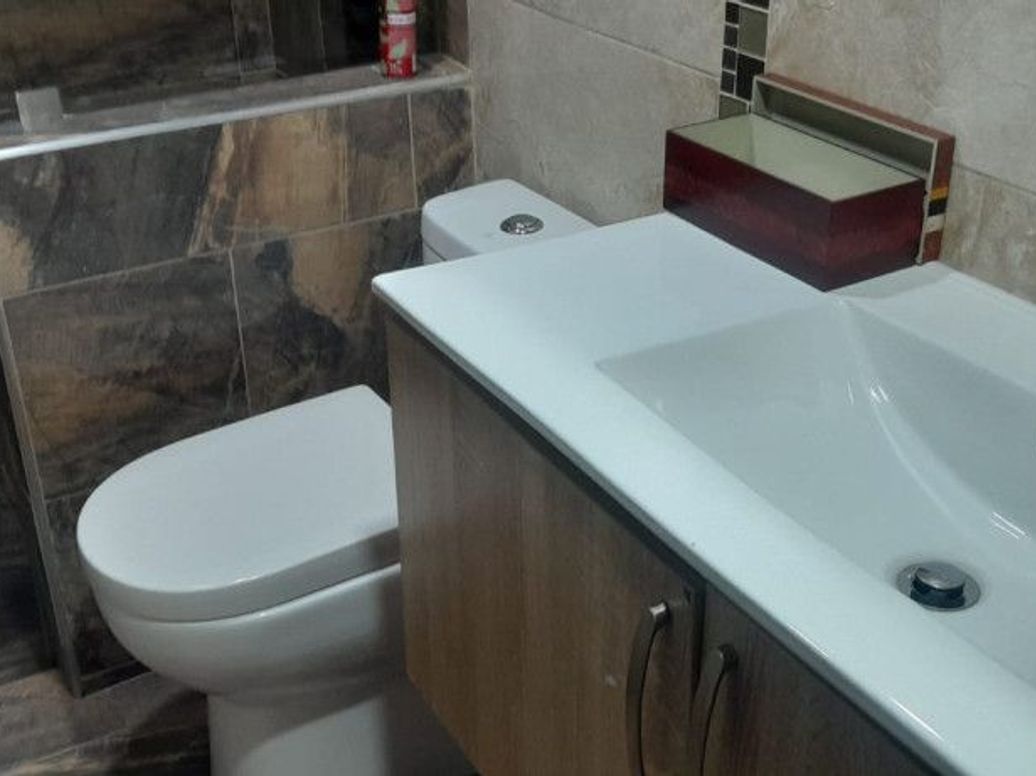 Casa de 10 alcobas en venta en Santander Sur, Bogotá, 180 m² · foto 15 de 19
