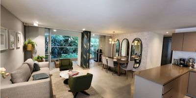 Oportunidad de estrenar apartamento, vivir en uno de los mejores sectores de Envigado, en la mejor unidad del sector, y a solo 7 cuadras del poblado, en un espectacular apartamento con hermosa vista.

 

Actualmente el proyecto esta en construcciÃ³n, pero con la ventaja de que el apartamento modelo tiene la misma distribuciÃ³n del apartamento en venta.

 

La fotos corresponden al apartamento modelo, que asÃ­ se entregarÃ­a la constructora, y hay foto de como serÃ­a la vista aproximadamente, porque hace poco vendi uno en esa unidad con vista similar hacia la ciudad.

 

En sus 116 m2 encontramos una amplia zona social, con un espectacular balcÃ³n a la ciudad, tres habitaciones, la principal con baÃ±o y vestier, baÃ±o de alcobas, baÃ±o social, y estudio

 

Apartamento con hermosos acabados e iluminado y amplios espacios.

Es tu oportunidad de vivir cerca de todo, sin lomas, a solo 7 cuadras del poblado, en la mejor unidad del sector

 

La unidad es super familiar y cuenta con piscina climatizada para adultos y niÃ±os, juegos infantiles, gimnasio dotado, salÃ³n social, cancha de fÃºtbol, zona para mascotas, salÃ³n de juegos para niÃ±os pequeÃ±os, entre otras zonas comunes

 

Adicionalmente hay que tener en cuenta que es la MEJOR UNIDAD FAMILIAR DEL SECTOR del sector, donde en un radio cercano contamos con 3 colegios de tradiciÃ³n: Colegio La salle, Colegio Colombo BritÃ¡nico y Colegio Teresiano

 

Adicionalmente cerca de centros comerciales, universidad Eafit, calle jardÃ­n 

 

Parte Plana de Envigado