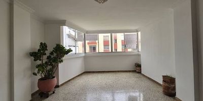 Apartamento tercer piso sin ascensor
